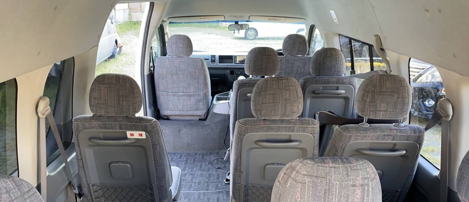 TOYOTA Hiace Grandcabin 10人車(普通話司機)*四國*