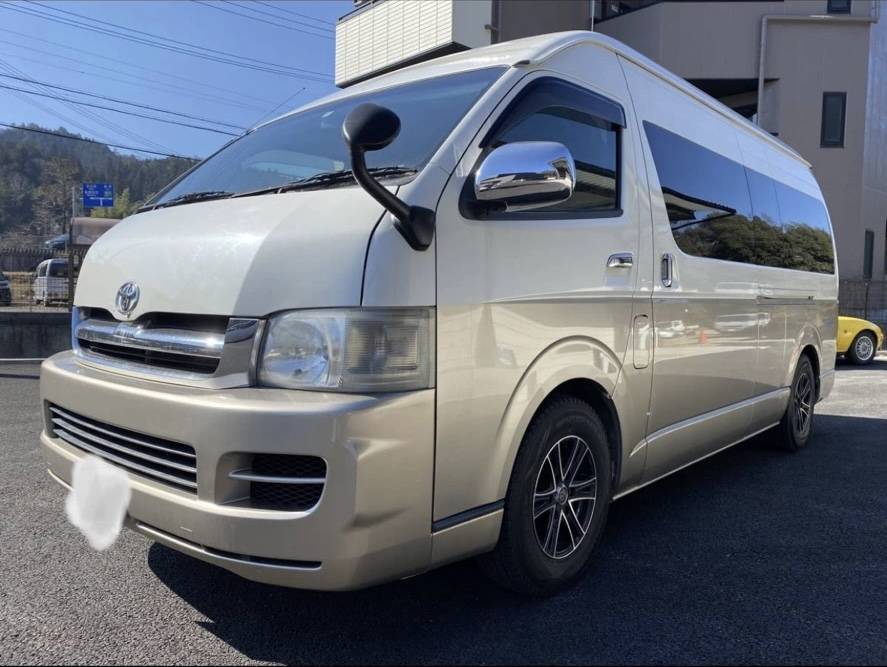 TOYOTA Hiace Grandcabin 10人車(普通話司機)*九州*