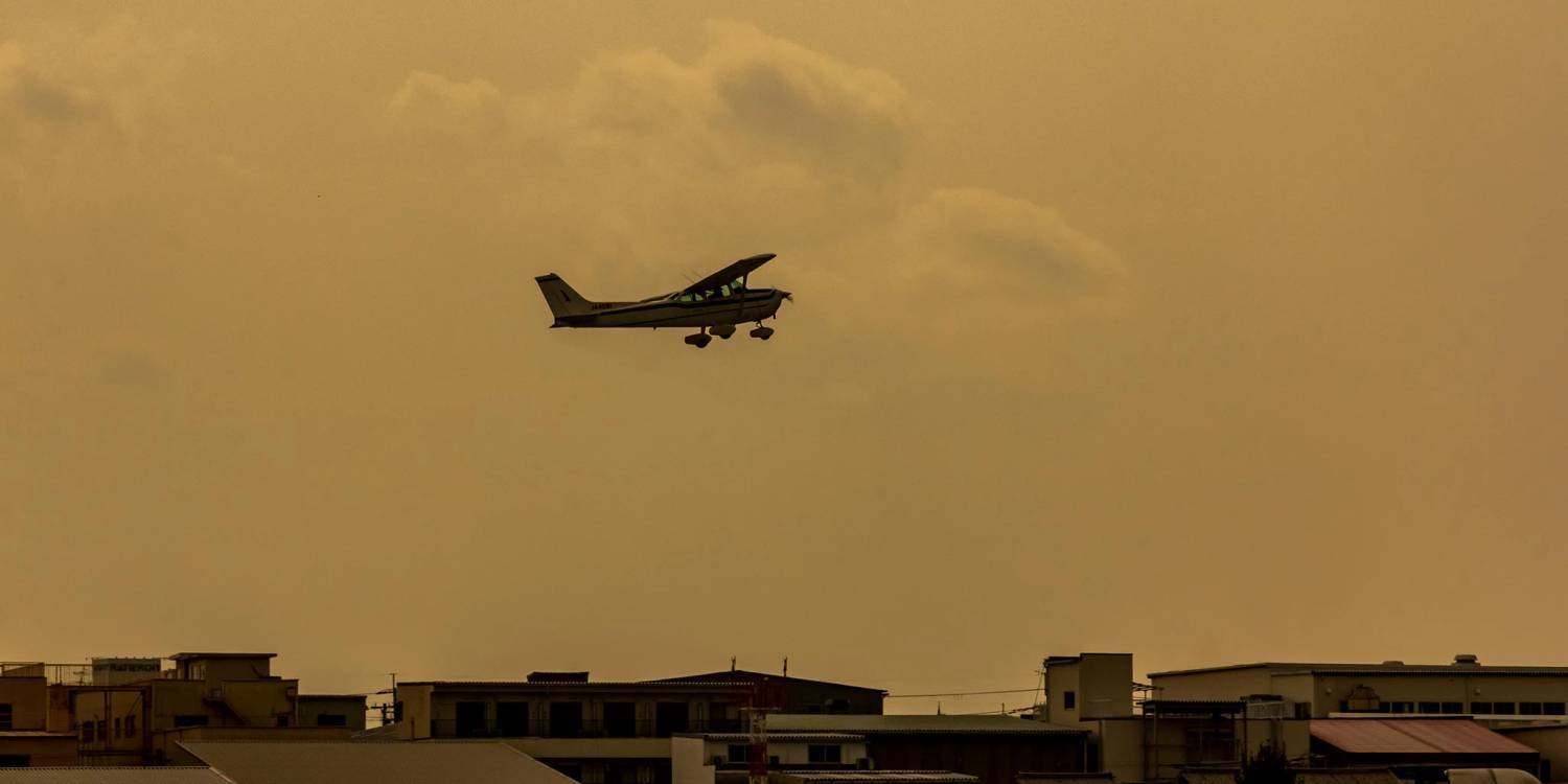 (櫻花限定)大阪府八尾機場 吉野の桜 賞櫻小型飛機